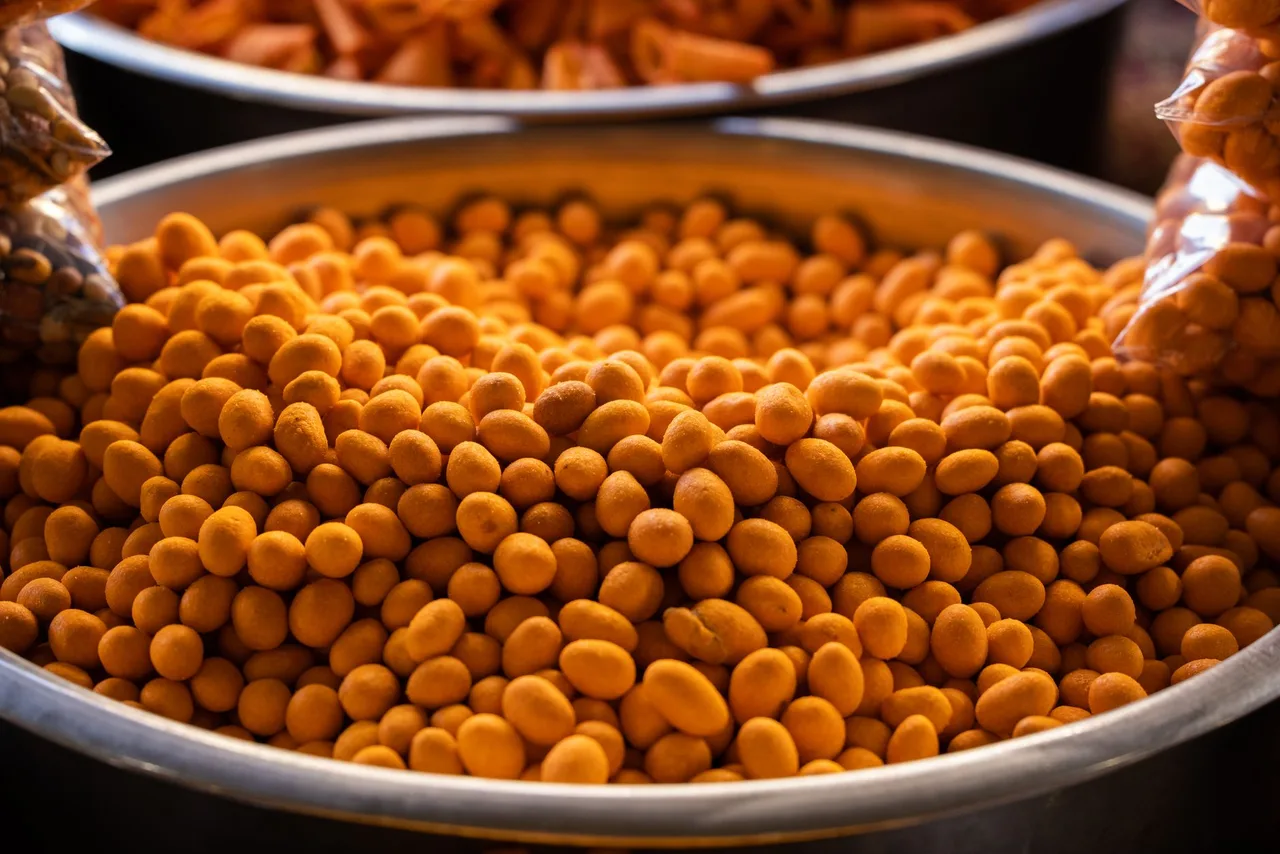 Vegan curried roasted beans