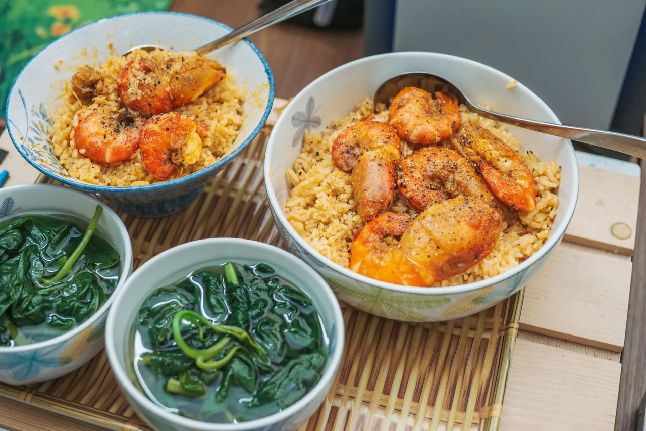 Spicy cajun shrimp and rice