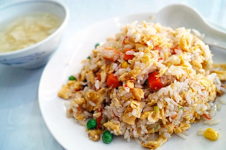 Spicy rice with vegetables