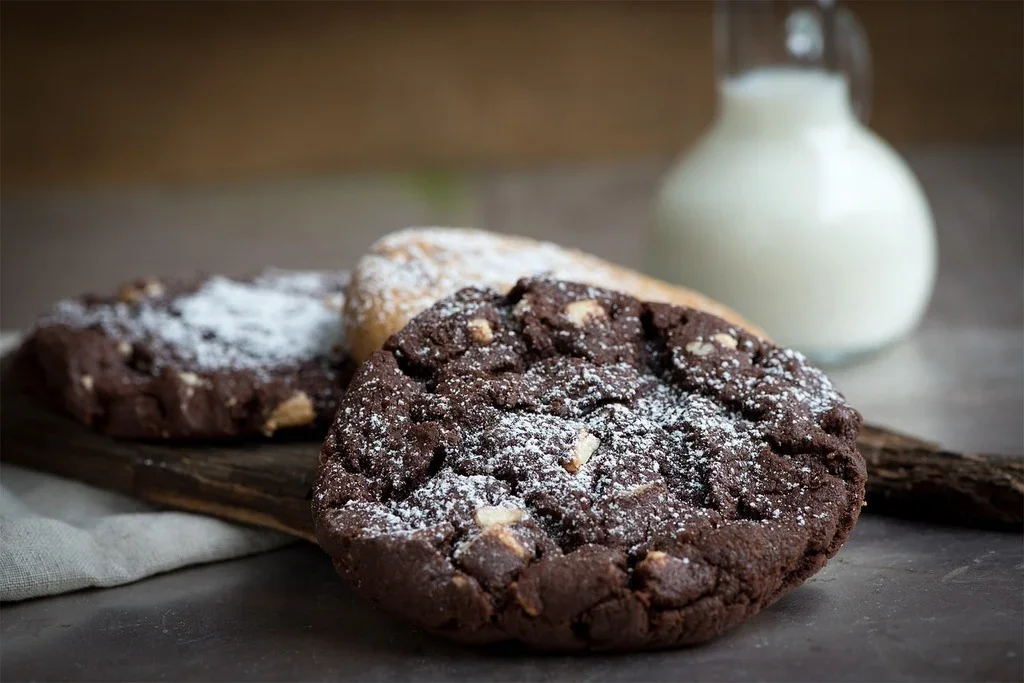 Chocolate Cookie Treats