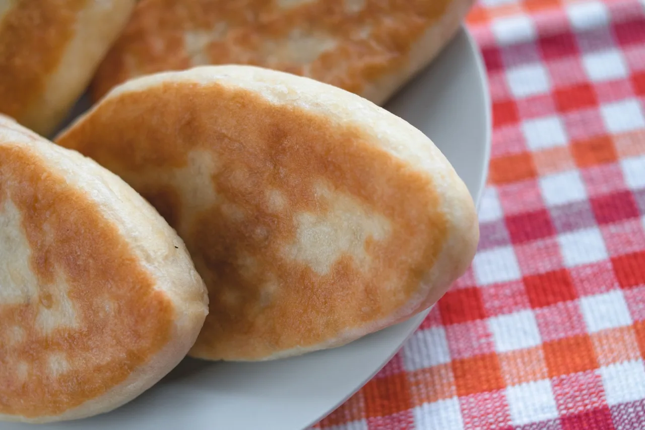 Baked Pyrizhky with Potato and Mushrooms