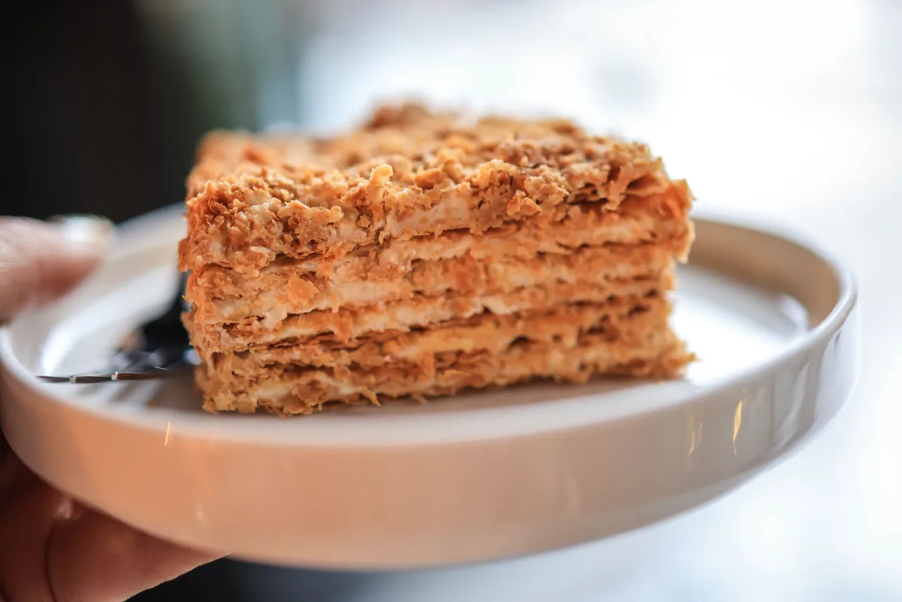 Napoleon Cake