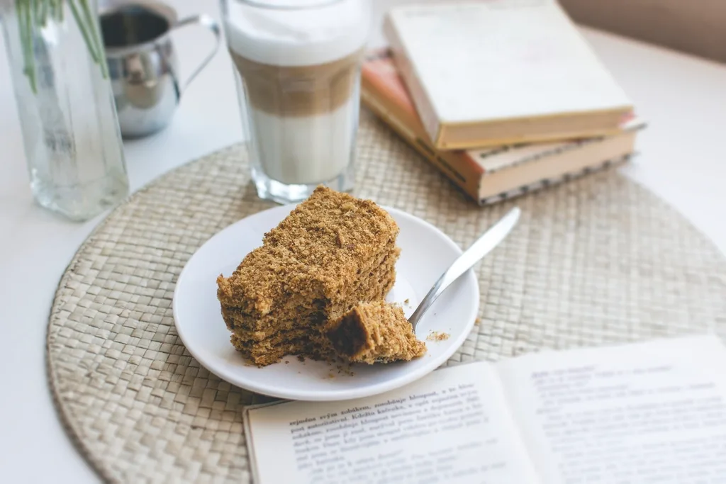 Honey Cake (Medovyk)