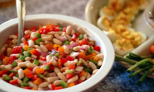 Bean Salad with Garlic Croutons