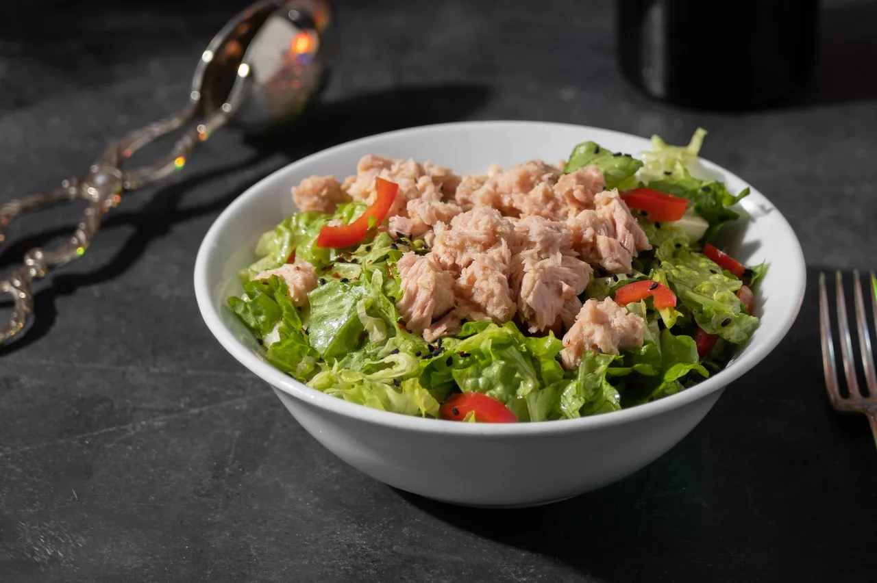 High-protein tuna salad