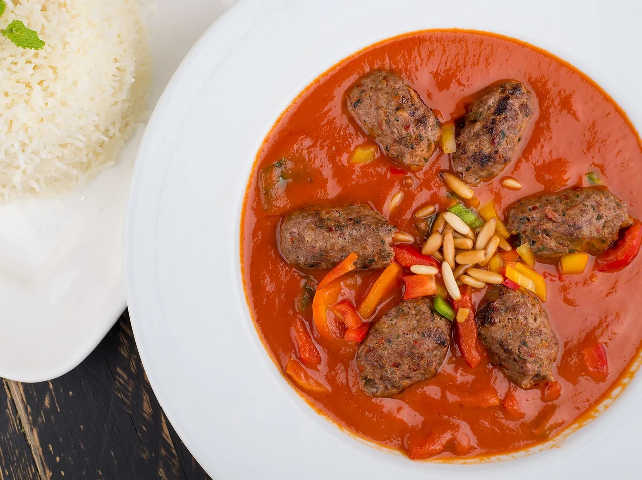 High-protein turkey meatballs in tomato sauce