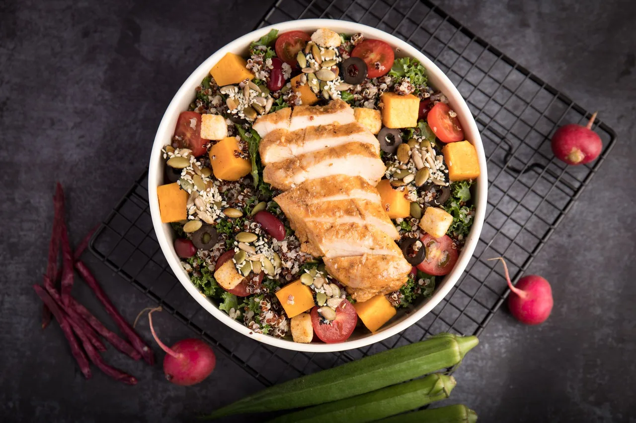 High-protein chicken and quinoa bake